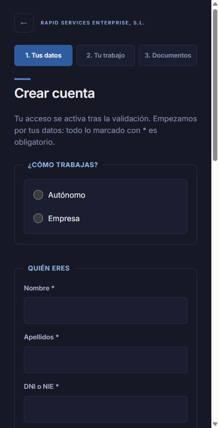 Primera pantalla del alta: formulario con tipo de profesional, nombre, apellidos, DNI, dirección, provincia, móvil y correo.